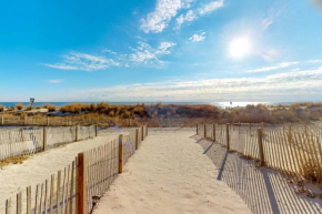 Beach Place N 3